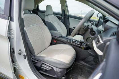 Tata Nexon EV — Electric for rent — photo 2